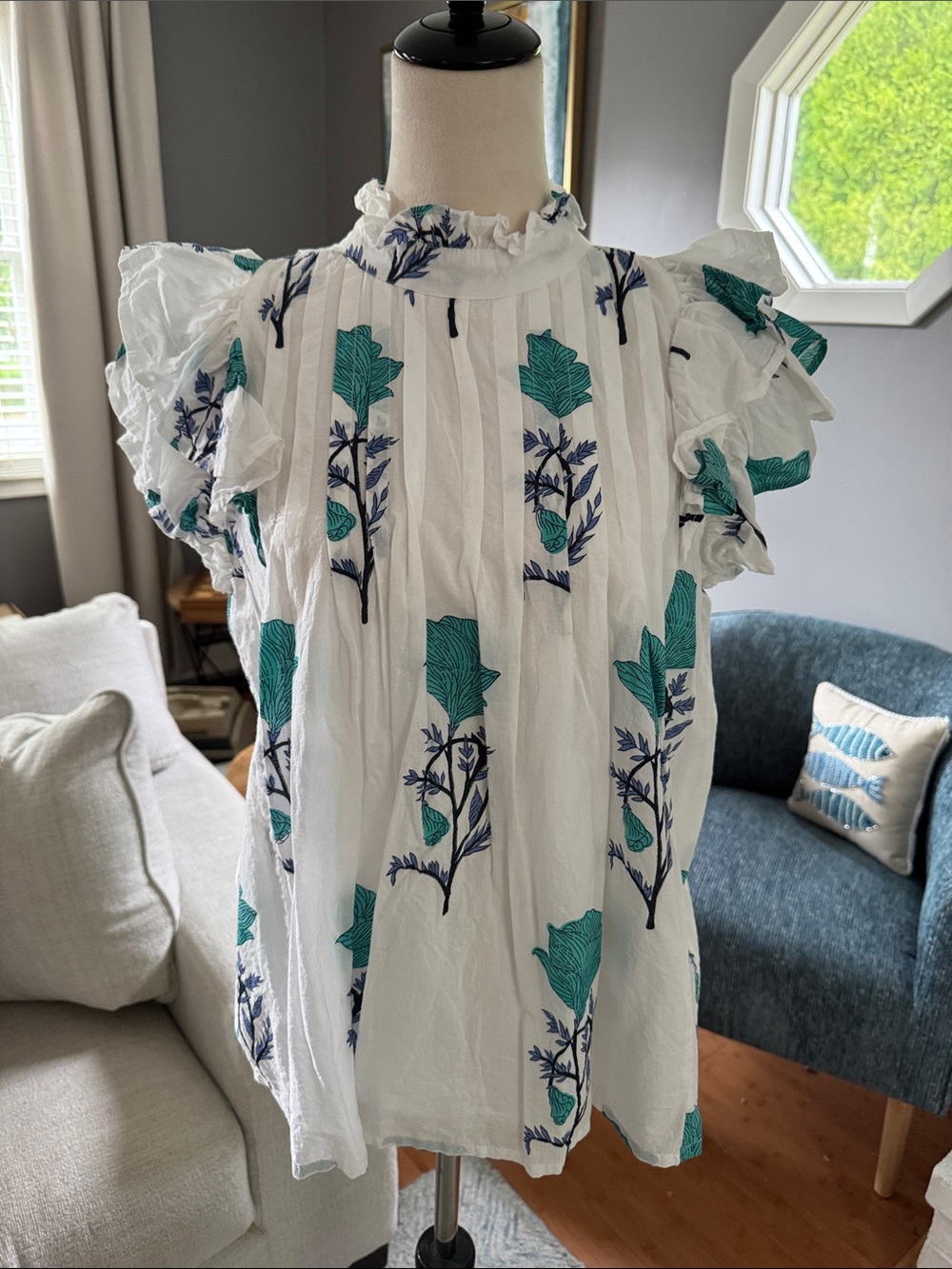 Victoria Dunn White Ruffle Sleeve Top with Teal & Navy Botanical Print